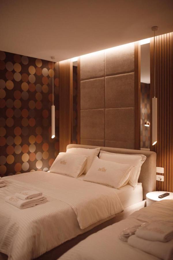 Hotel Chicago Σκόδρα Εξωτερικό φωτογραφία